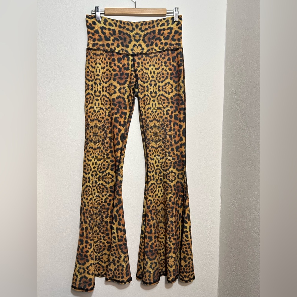 Teeki Gold Awakening Leopard Print Yoga/Festival  Flares Sz Large